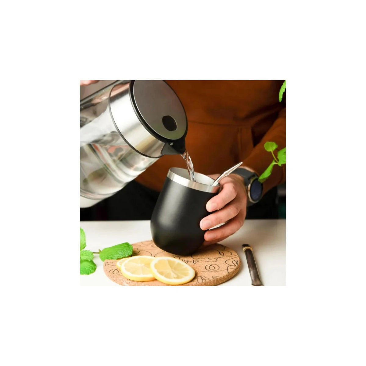 Aquafloow Black Yerba Maté thermocup 355 ml set with two straws and cleaner – black vacuum cup with stainless rim,